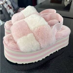 UGG Women's disco Fluffy Pink and Cream Platform Slippers